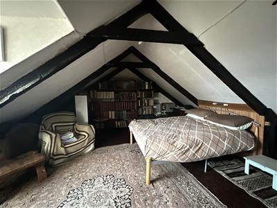 Attic Room 1 (bed 5)